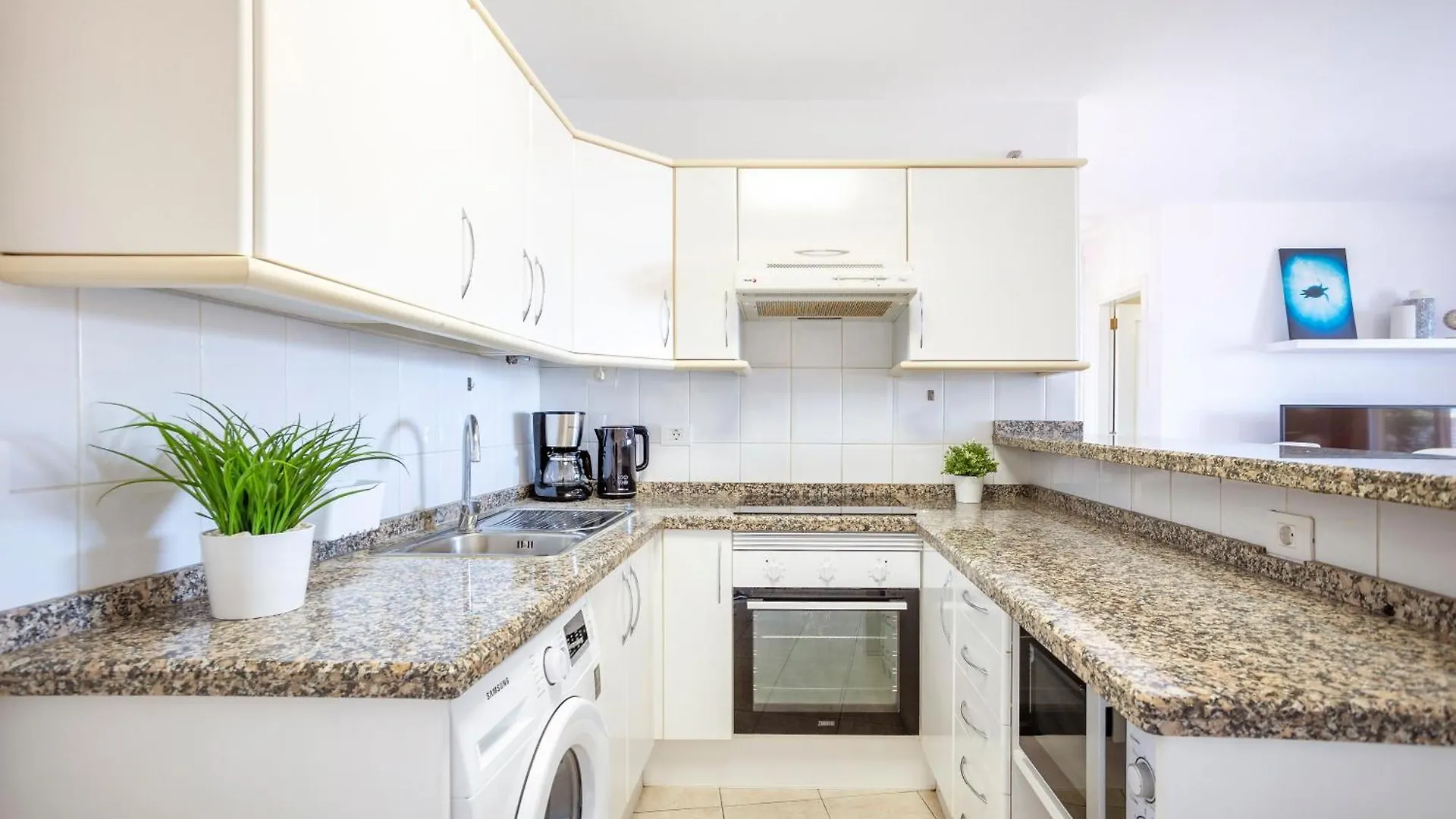 Blue Garden - Cozy Apartment With Atlantic Views بويرتو دي سانتياغو 0*,  إسبانيا